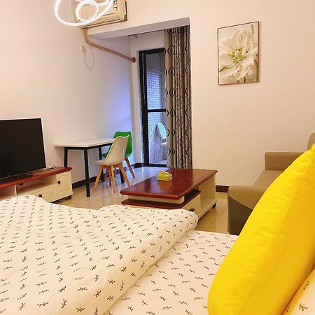 גואנגג'ואו Yoyo Youth Apartment מראה חיצוני תמונה