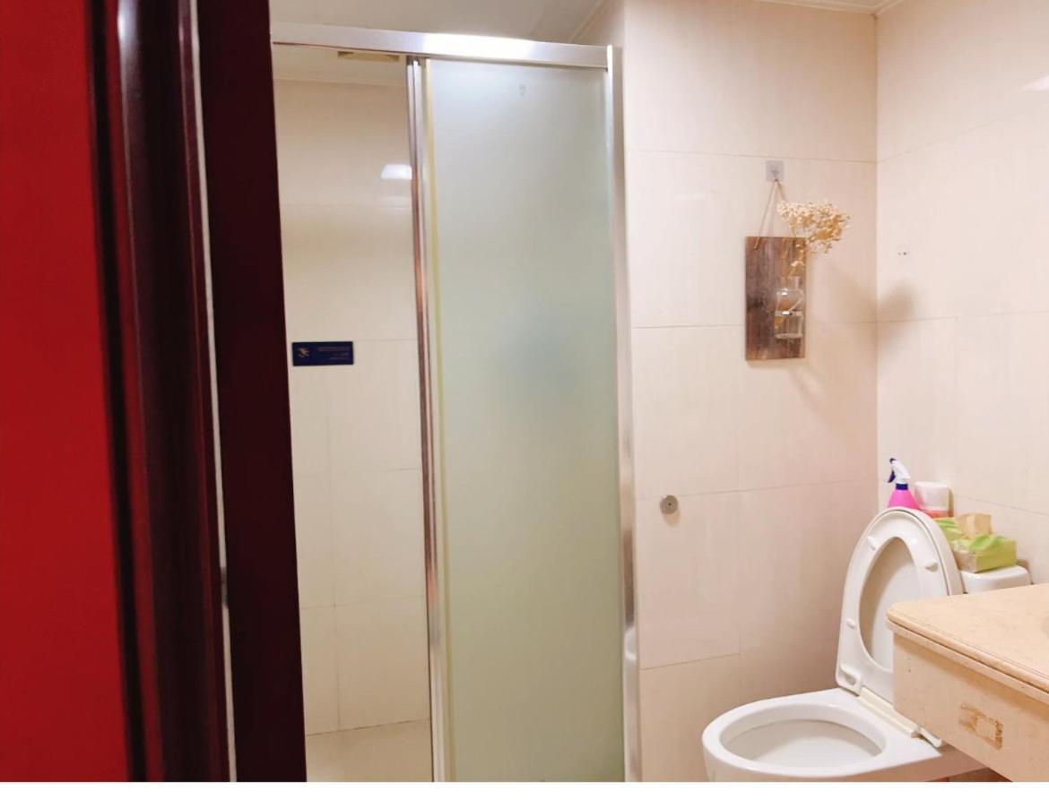 גואנגג'ואו Yoyo Youth Apartment מראה חיצוני תמונה