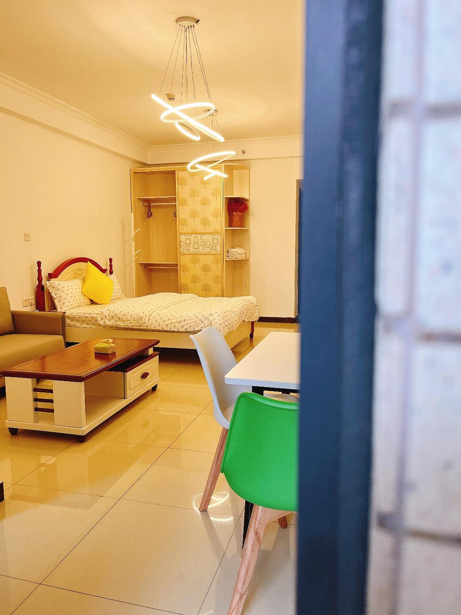 גואנגג'ואו Yoyo Youth Apartment מראה חיצוני תמונה